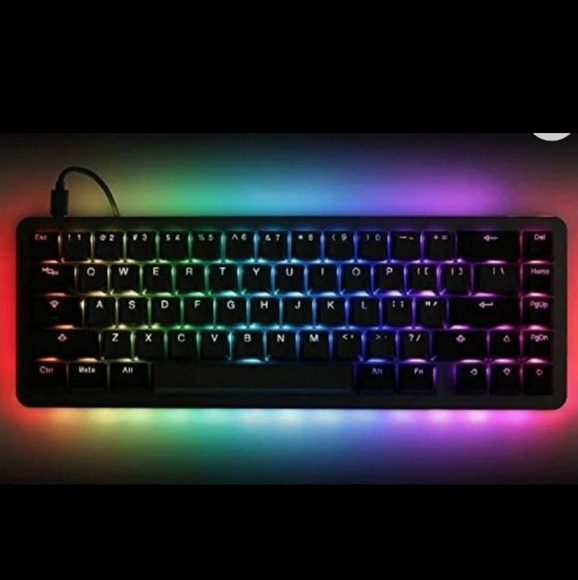 Drop ALT Mechanical Keyboard — 65% (67 Key) Gaming Keyboard-(Halo Clear, Gray) - Picture 3 of 7